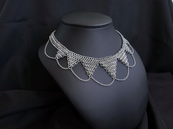7-Tipped Surgical Steel Chainmail Necklace