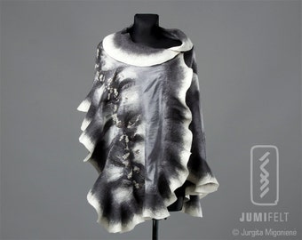 Felt Scarf - Wavy ruffled Shawl - Shiny Grey and White - Handmade wool and silk