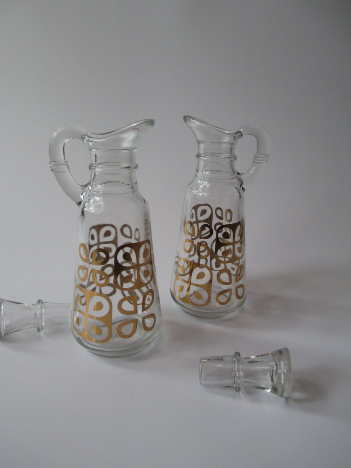 Mod Anchor Hocking Vintage Gold Glass Cruet Pair Haute Juice
