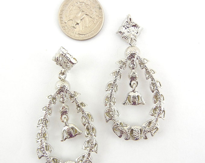 Pair of Teardrop Aurora Borealis Rhinestones Floral Drop Charms