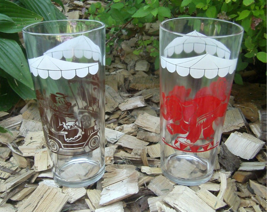 Vintage Circus Glasses Large 16 oz Tumblers Big Top by carriesattic Etsy