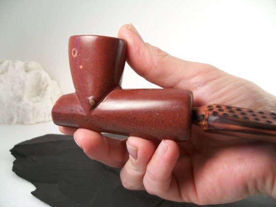 Red Pipestone Tobac Pipe aka Catlinite Stone Personal by rekamepip