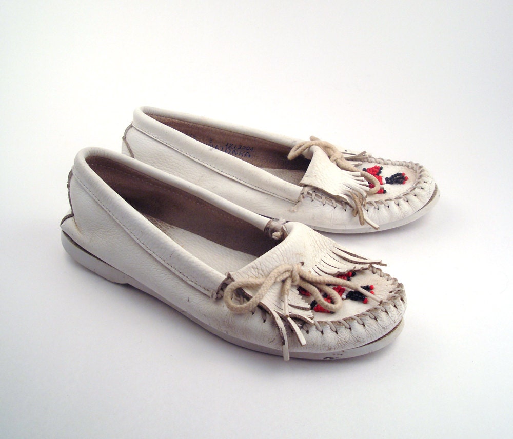 thunderbird minnetonka moccasins