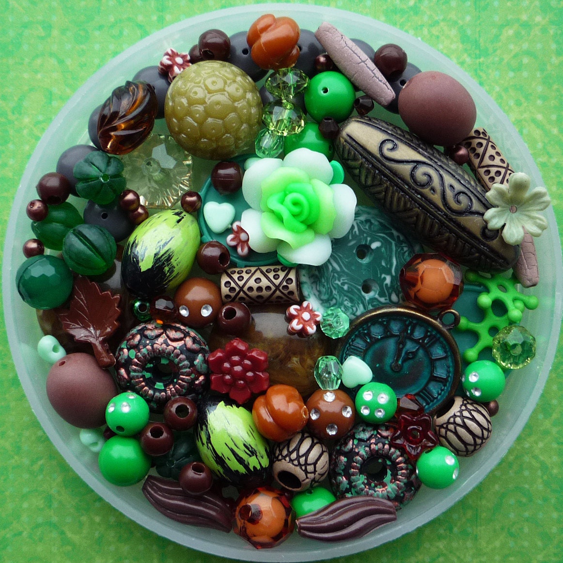 Green and brown bead mix 100 pieces by nosnowsupplies on Etsy