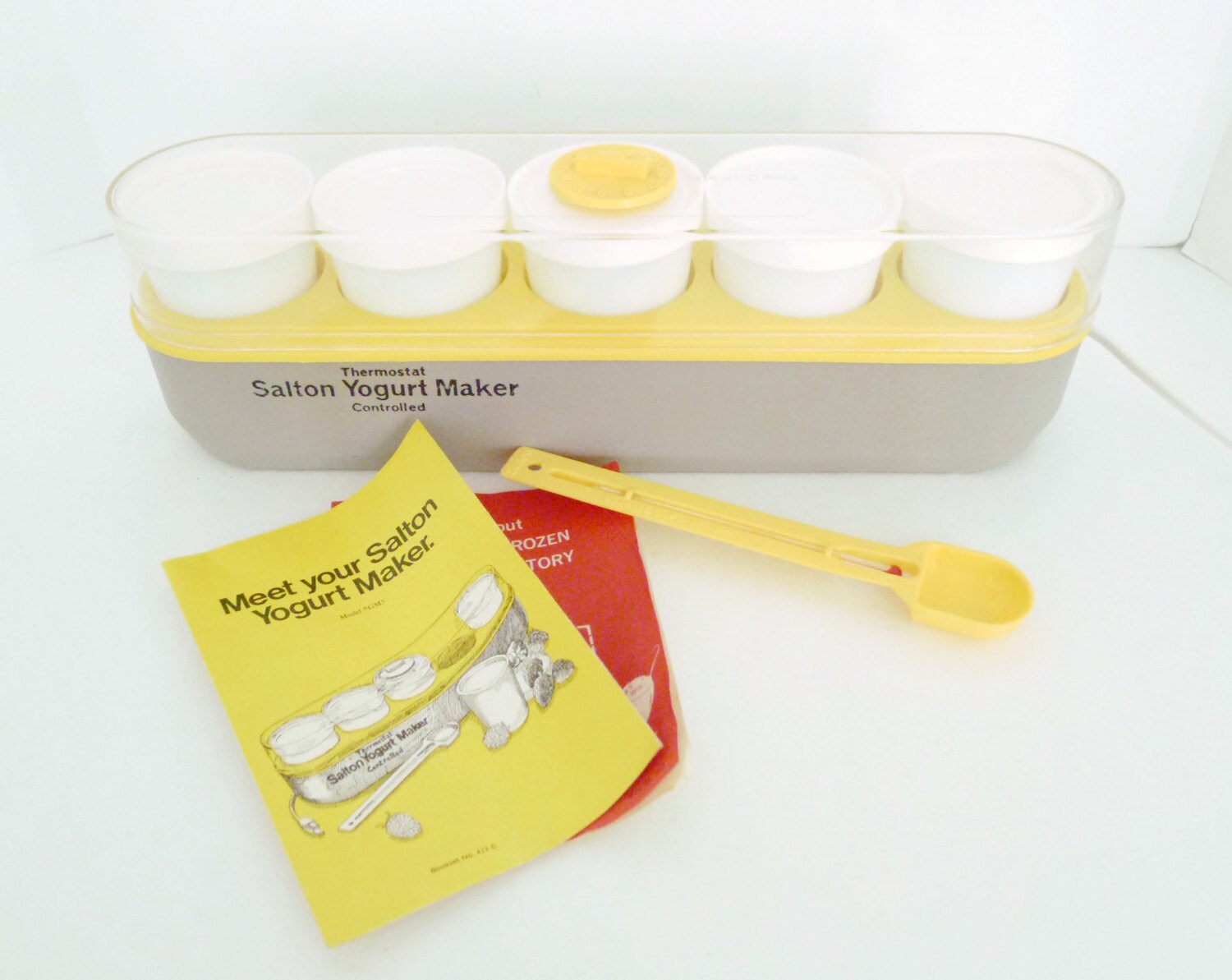 Vintage Salton Yogurt Maker