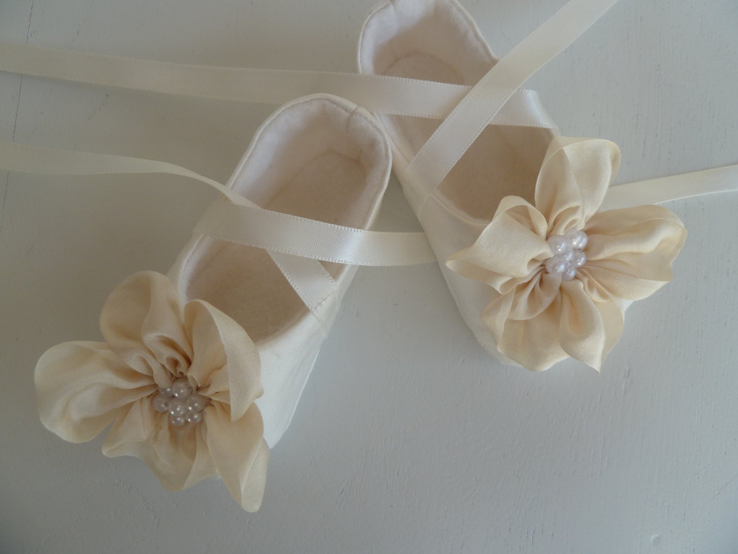 Baby Girl Shoes . Christening Shoes . Infant Ballet Slippers