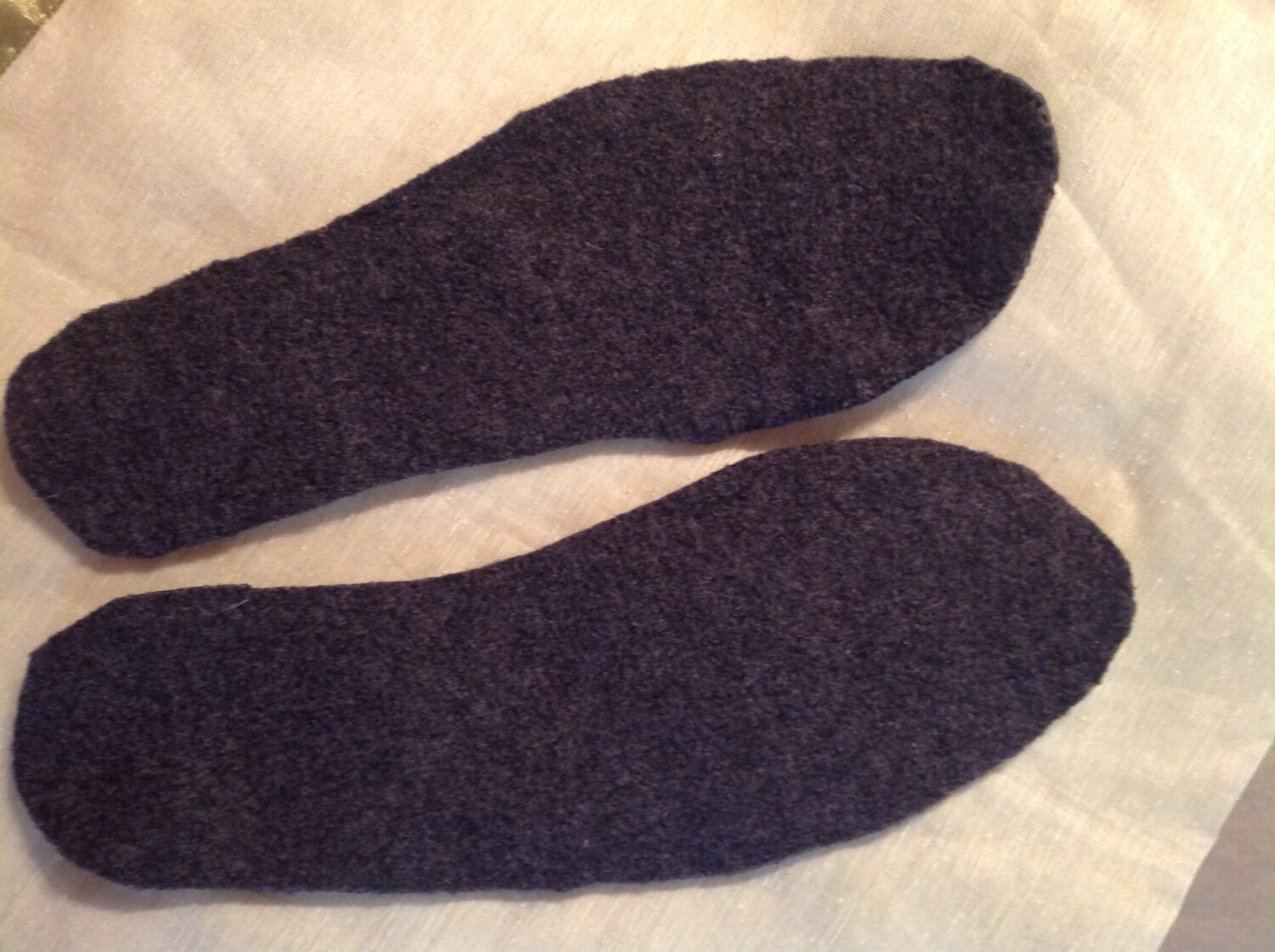 Thick felted shoe insole inserts For men by mcleodhandcraftgifts