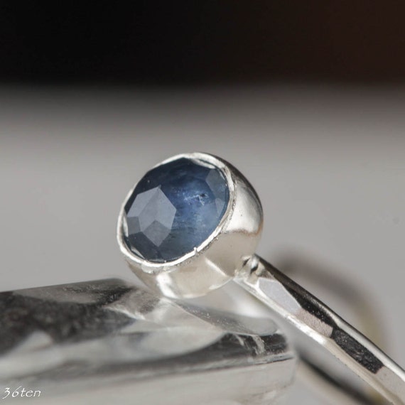 blue sapphire birthstone month