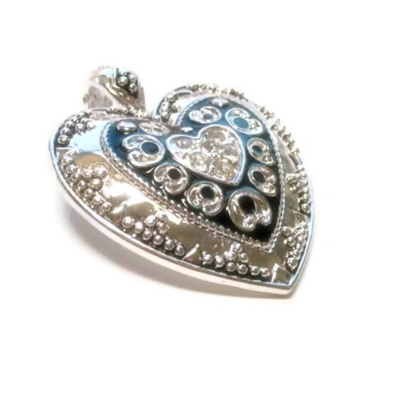 Interchangeable Heart Pendant Black and Silver with