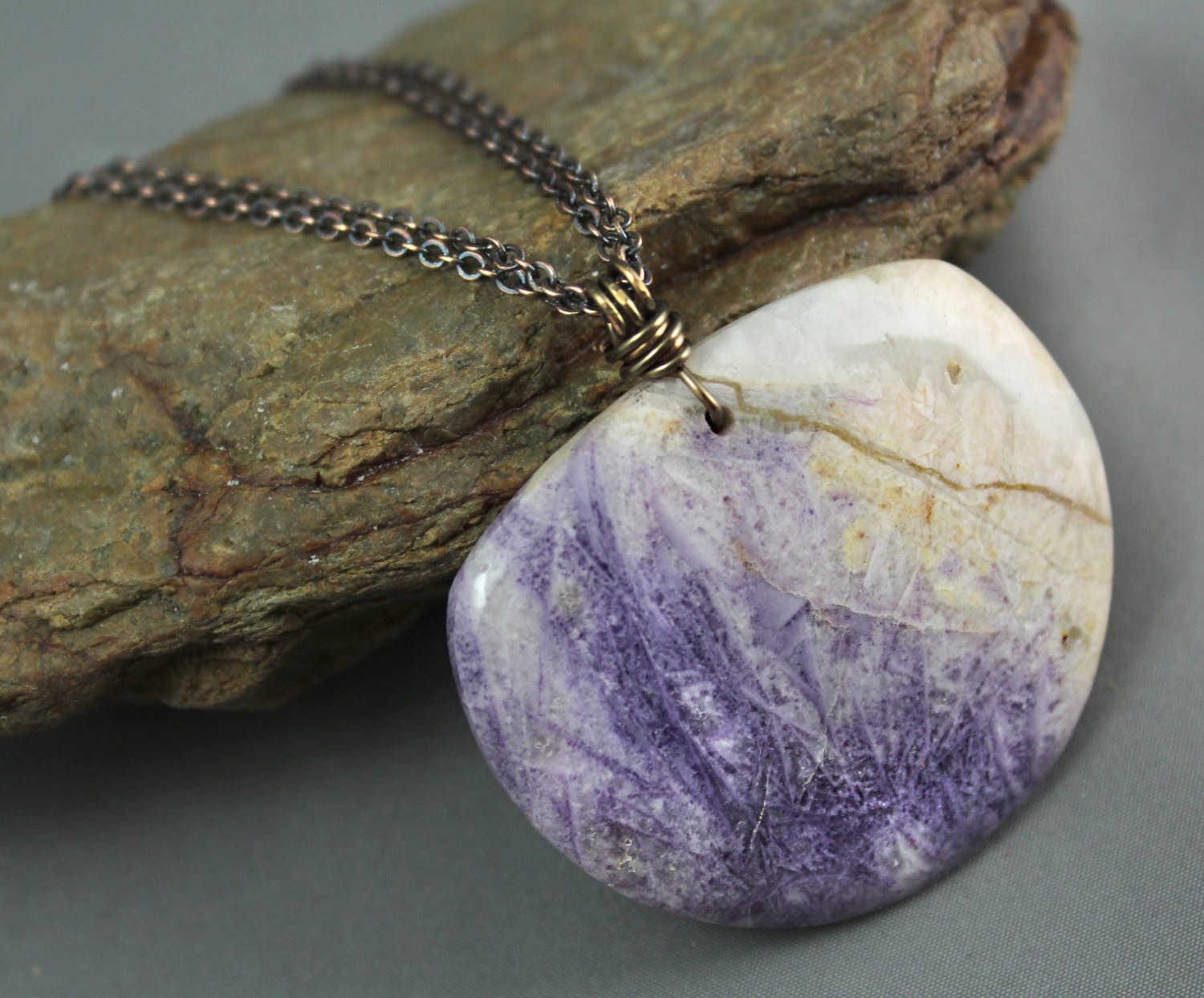 Simply Stoned Purple Lace Agate Pendant