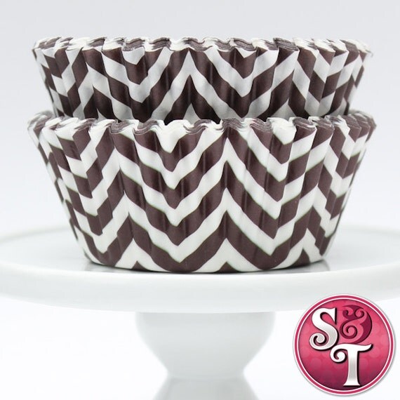 Chevron Brown GREASEPROOF Zigzag Baking Cups Cupcake Liners - Quantity 50 Il_570xn