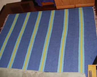 CLEARANCE sale: Hand Woven Rug - 6' x 7' 7"