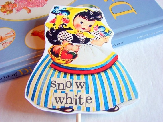 Cake Topper  Snow White And Bluebirds  Paper by mimiandlucy