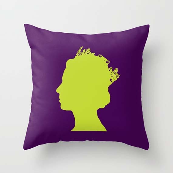 Throw Pillow Cover Queen Elizabeth II Green Purple