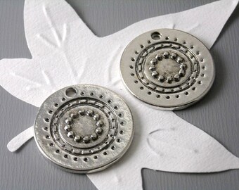 CHARM-AS-DISC-19MM - Antiqued Silver Plated Disc - 6 pcs