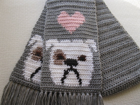 English Bulldog Scarf. Grey crochet scarf with white by hooknsaw