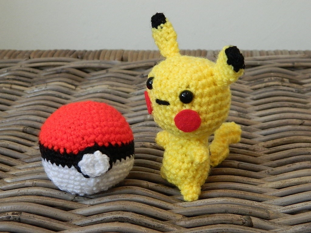 Pikachu Pokemon plush doll crochet amigurumi by ...