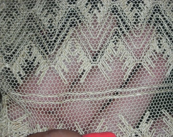 1800'S Very Fine Hand Made Lace With Silk Panel Back