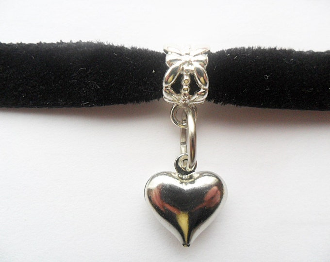 Velvet choker with heart pendant and a width of 3/8” Black Ribbon Choker Necklace (pick your neck size)