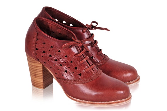 https://www.etsy.com/listing/173115762/breeze-brown-womens-oxfords-brown?ref=shop_home_active_13