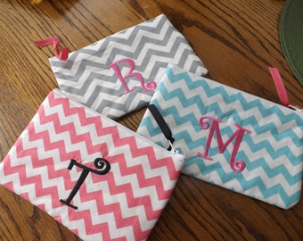 Chevron makeup bags / gifts for Bridesmaids / Graduation Gifts / Birthdays / Cheerleader squads /Monogram included