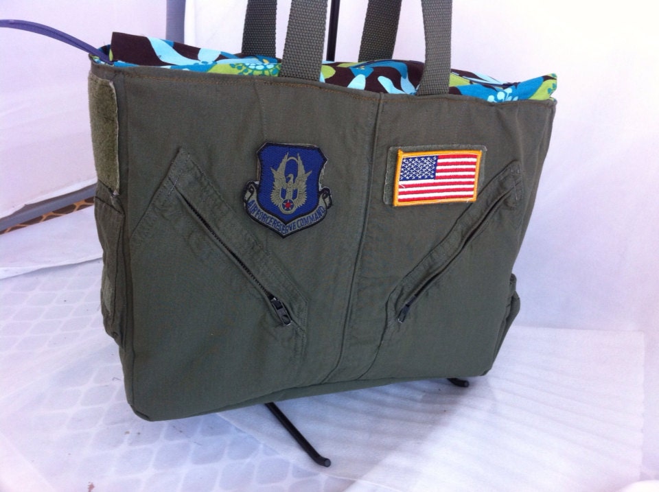 Flight Suit Ultimate Diaper Bag with 9 Pockets