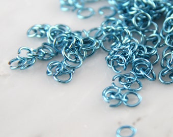 20 ga 1/8, 375 Sky Blue Anodized Aluminum Chainmail Jump Rings