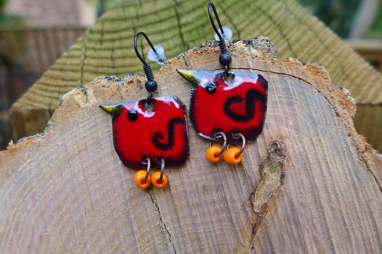 enamel cardinal bird earrings by HammeredandHeated on Etsy