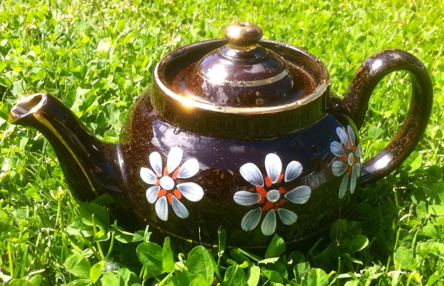 Vintage Brown Betty Teapot LB made in England