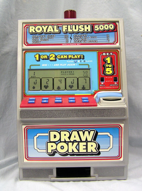 Draw poker machine