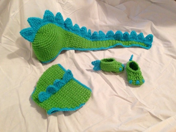 Crocheted Baby Dinosaur Hat Diaper Cover & Shoe Photo Prop Set
