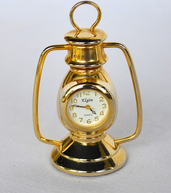 Vintage Novelty Clock Miniature Railroad Lantern Elgin Quartz