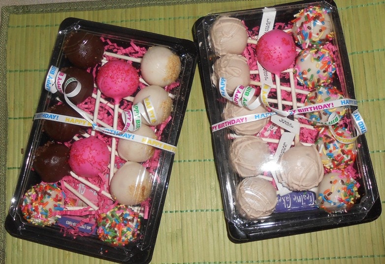 Cake Pops 1 dozen assorted flavors more than 15 flavor