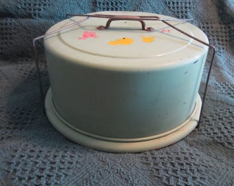 Cake Carrier Antique Metal Top Wood Base Green and Cream Cottage Farmhouse - GREENCORNMOON15%Off