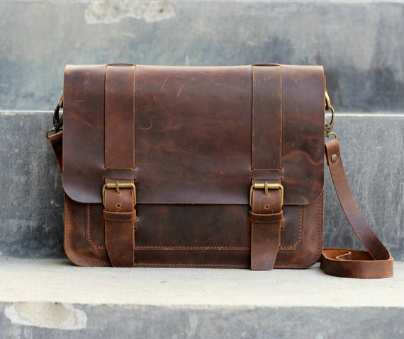 mens leather messenger bag australia