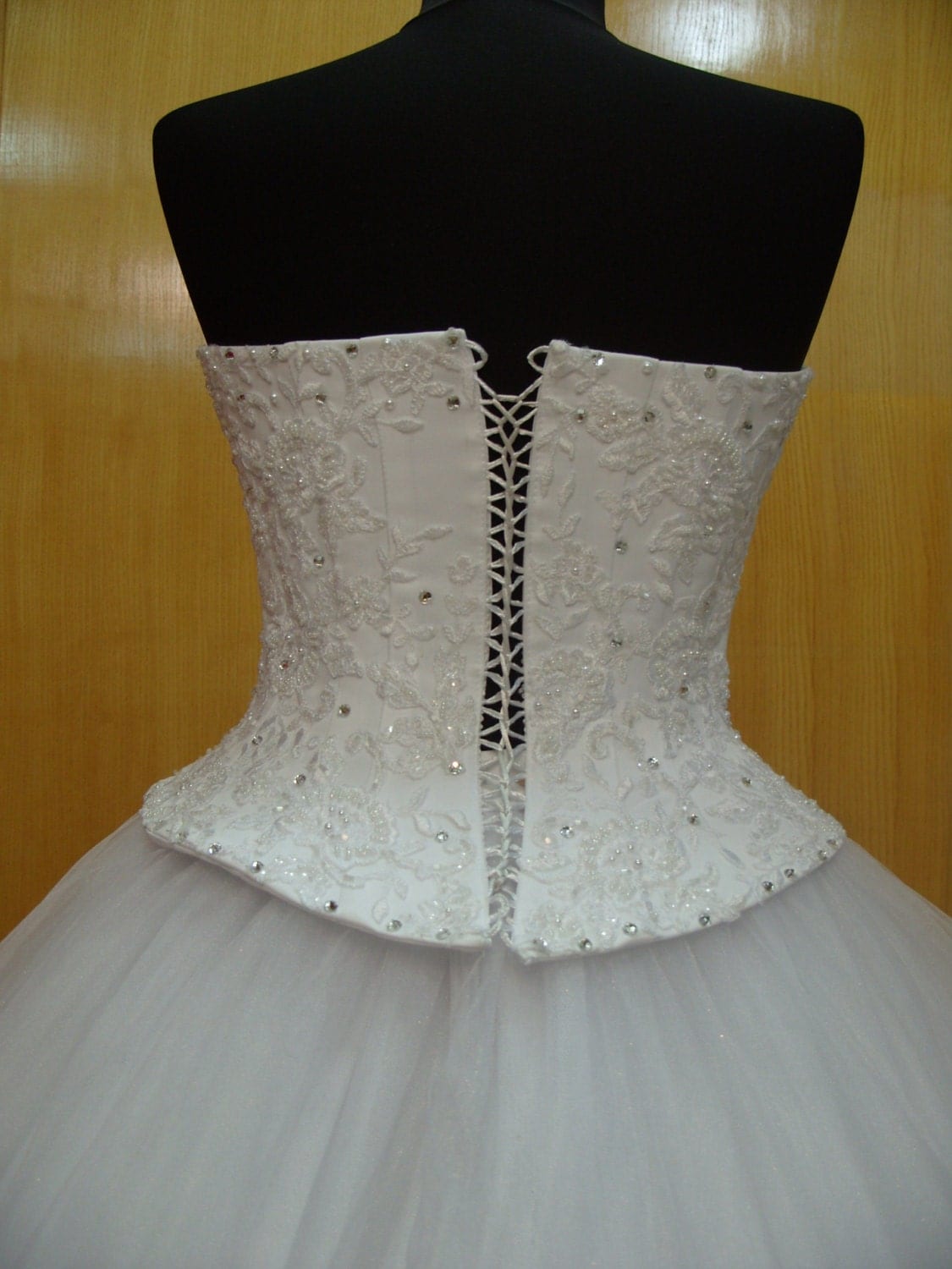 lace up bridal corset