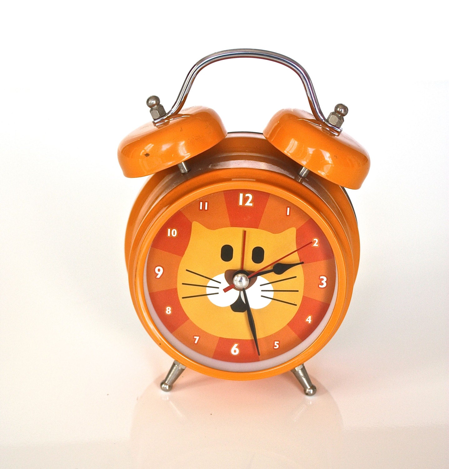 Kitty Cat Clock Alarm Meows Too Cute by UptownFound on Etsy