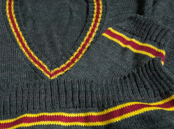 Harry Potter sweater Hogwarts houses inpired jumper with logo