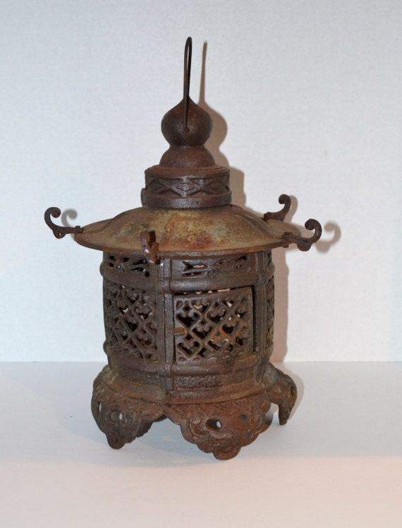 Vintage Asian Cast Iron Incense Burner Candle Holder Garden