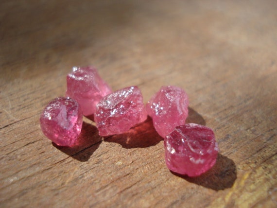 Ruby Rough Pink Red 5 Genuine Raw Red Rubies by magicgemsbox