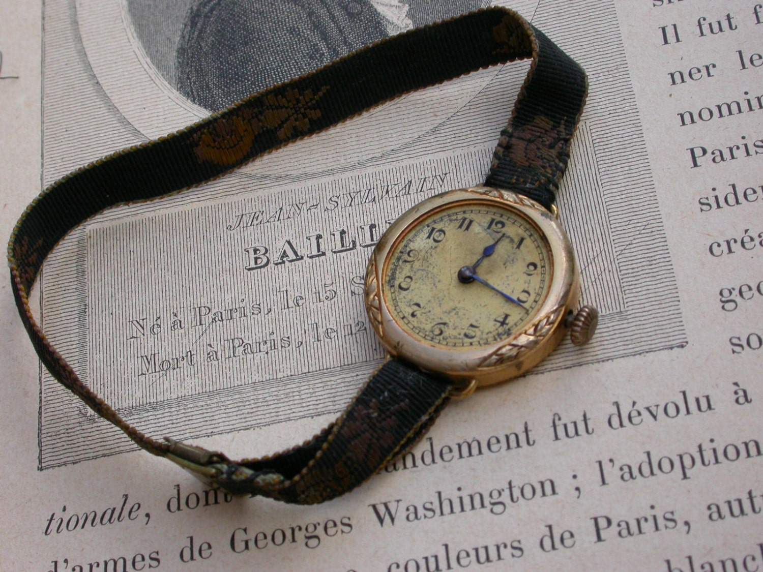 French antique 19th century woman wrist watch yellow gold