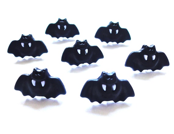 7 Black Bat Buttons Creepy Kawaii by CraftyMissBettie on Etsy