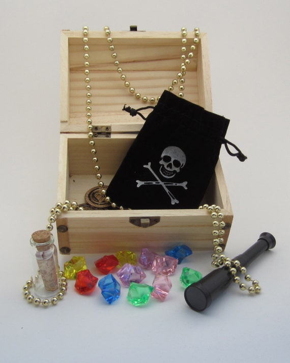 Items similar to Pirate Treasure Chest Decorating Kit Medium Size on Etsy