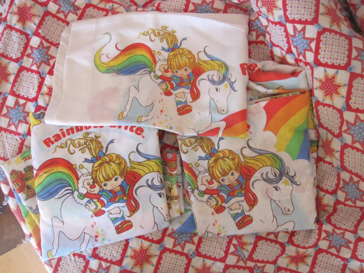 Vintage Rainbow Brite Twin Bedding set 3 by TreatYourselfHoney
