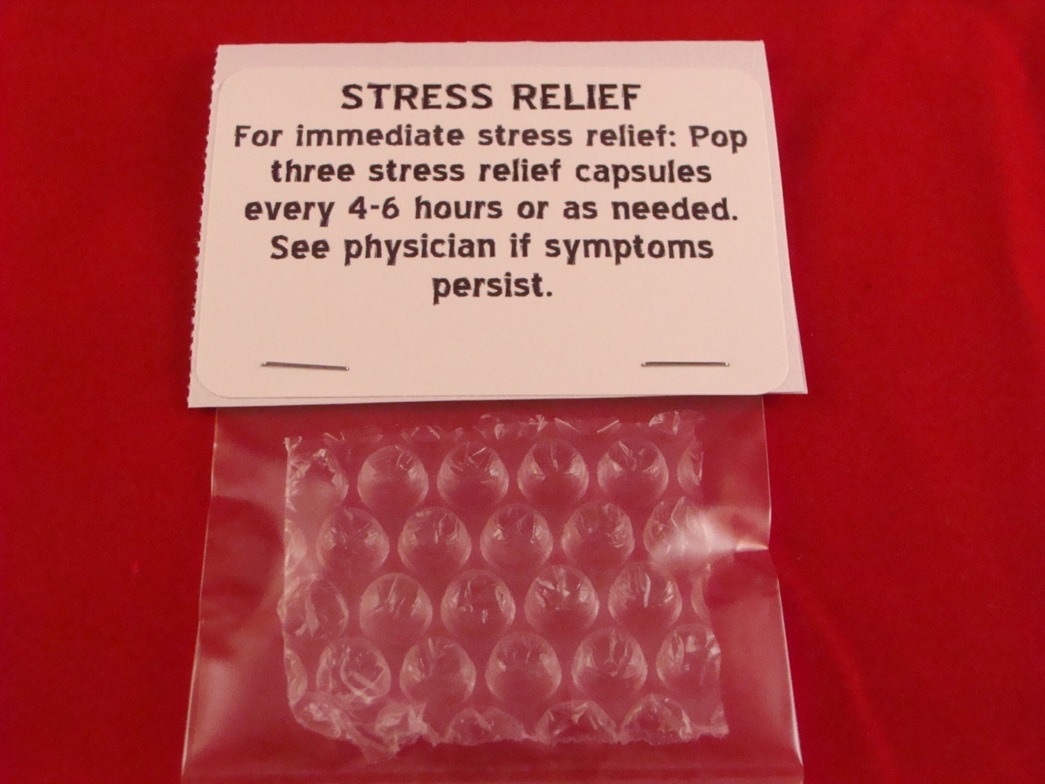 holiday-stress-relief-bubble-wrap-novelty-gift-by-tylerstoys4kids