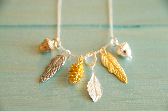 Pretty woodlands necklace