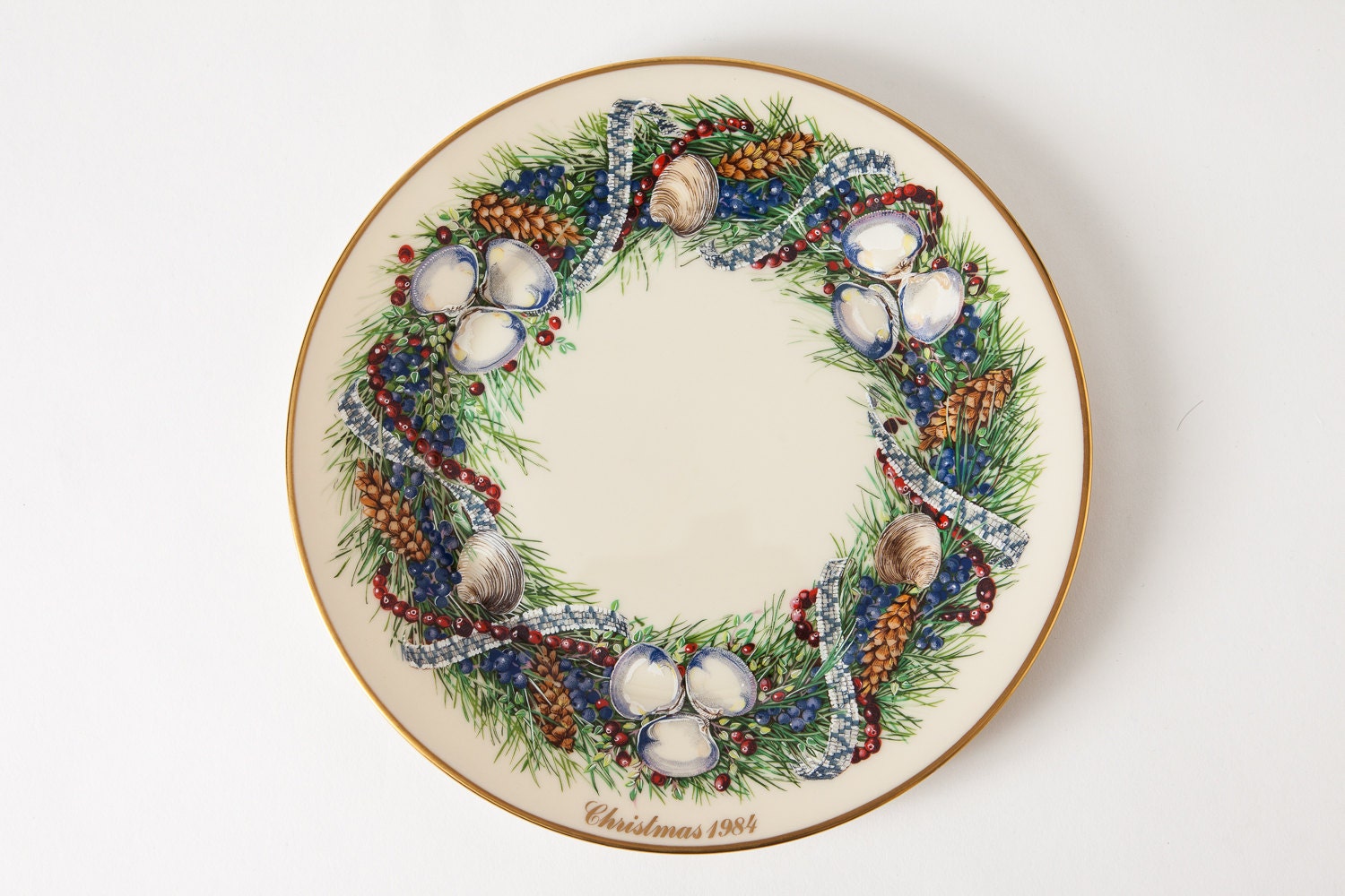 Limited Edition Lenox Colonial Christmas Wreath Plate 1984