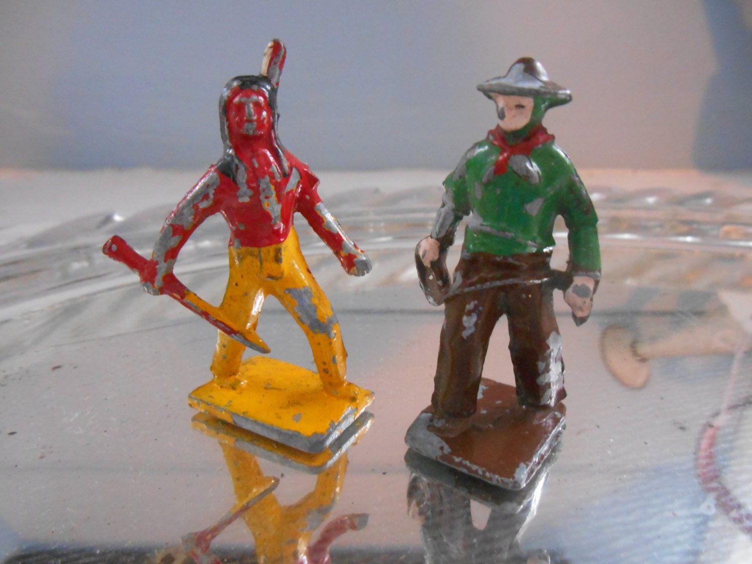 Vintage Lead Cowboy and Indian Miniature Figurines Lincoln
