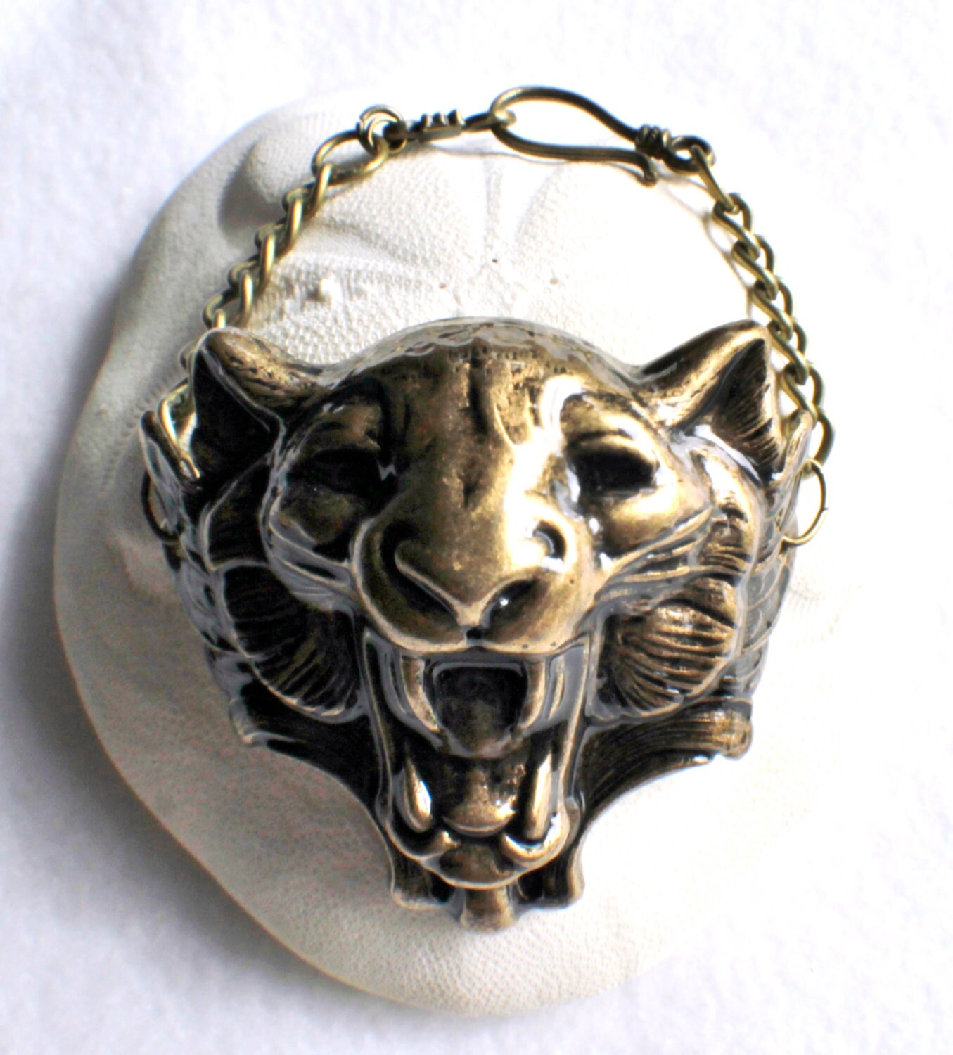 Winged Lion Bracelet, Lion with Wings Bracelet in Bronze steampunk buy now online