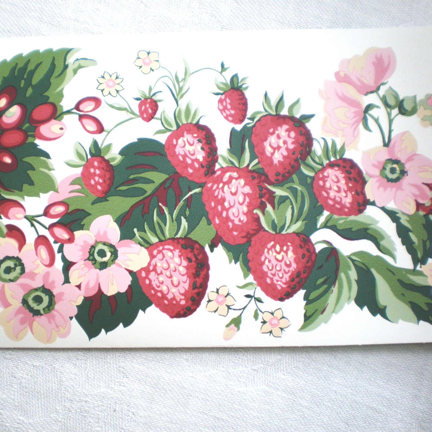 6 Rolls Laura Ashley Wallpaper Border Bramble Crimson